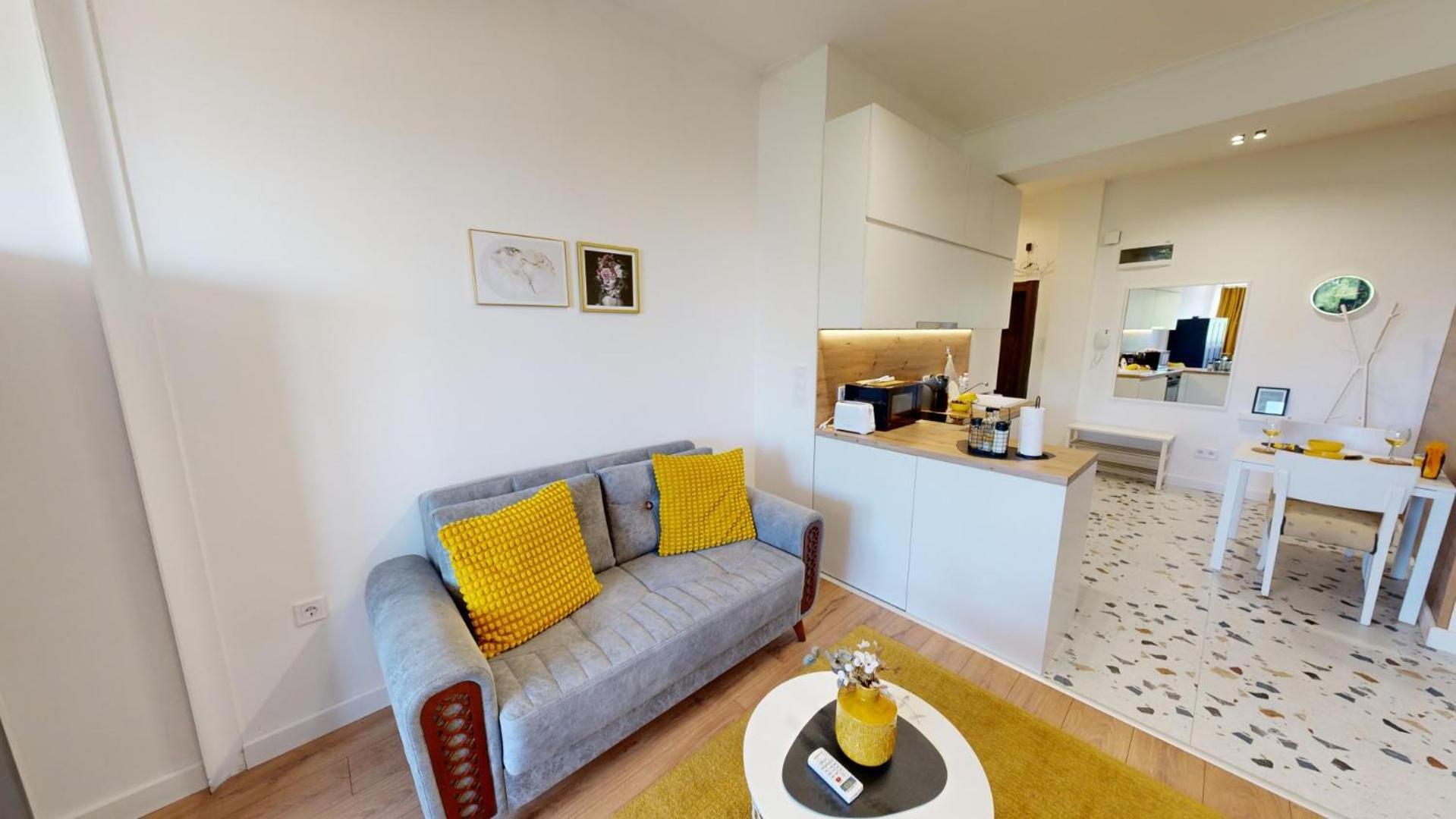 Modern City Stay Apartment 4 Min Walk From Alexander Nevski Sofia Esterno foto